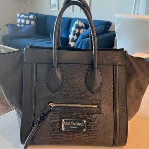 Genuine Valentino, suede and alligator skin, grey
